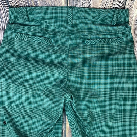 Lululemon Athletica Kahuna Chino Shorts - Picture 8 of 10